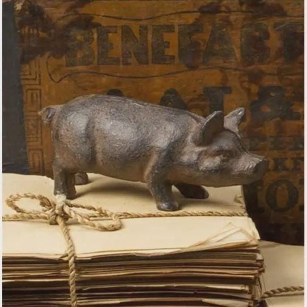 Cast Iron Pig Figurine Rustic Farmhouse Shelf Decor Vintage Style Farm Animal